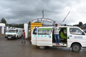 Nyabihu: Abagana gare ya Mukamira barembejwe n’imodoka zibatera ibiziba