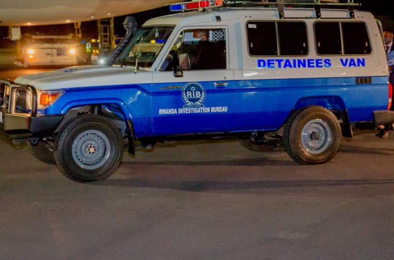 RIB yafunze abayobozi Barindwi