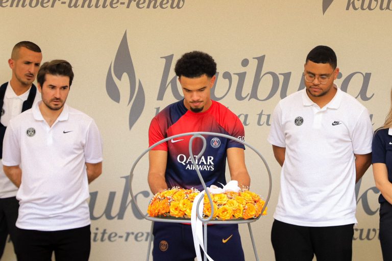 Warren Zaïre-Emery wa PSG yunamiye abazize Jenoside yakorewe Abatutsi 
