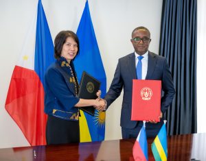 U Rwanda na Philippines byasinyanye amasezerano y’ubutwererane rusange