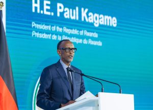 Abakekeraga Afurika inganda z’inkingo mu myaka 30 baribeshye- Perezida Kagame