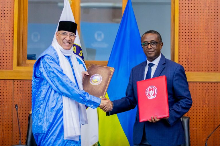 U Rwanda rwinjiye mu Muryango ASECNA wimakaza umutekano w’ingendo z’indege