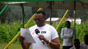 Abavuye muri FDLR barashima Kagame wanze igihugu cya “vamo njyemo”