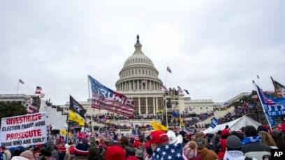 Amerika: Urukiko rwatangiye gusuzuma ikirego gitambamira Trump kwiyandikisha mu matora