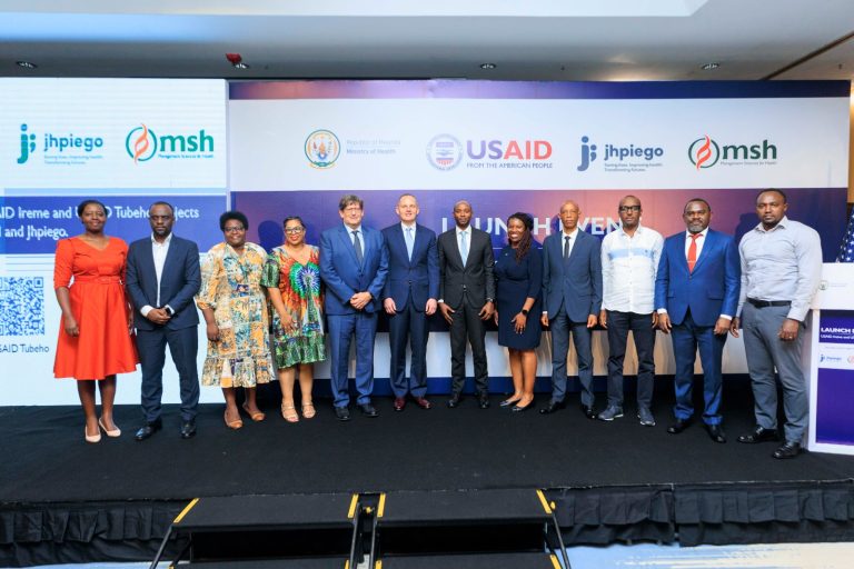 U Rwanda na USA mu bufatanye bw’imishinga y’ubuvuzi y’asaga miliyari 105 Frw  