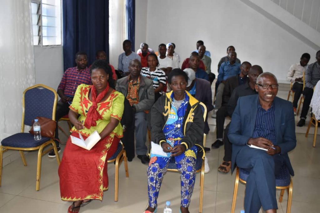 Ngororero: Abahinzi bashishikarizwa gukora imishinga yunguka kuri nkunganire ya 50%