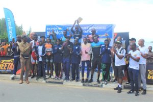 Triathlon: Iradukunda ni we wegukanye irushanwa ryakiniwe i Karongi