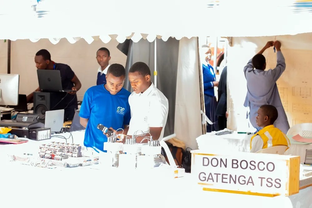 Abize imyuga mu bigo bya Don Bosco mu Rwanda bagiye kumurika udushya