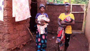 Ishimwe ry’ababyeyi Perezida Kagame yoroje nyuma yo kubyara impanga 3