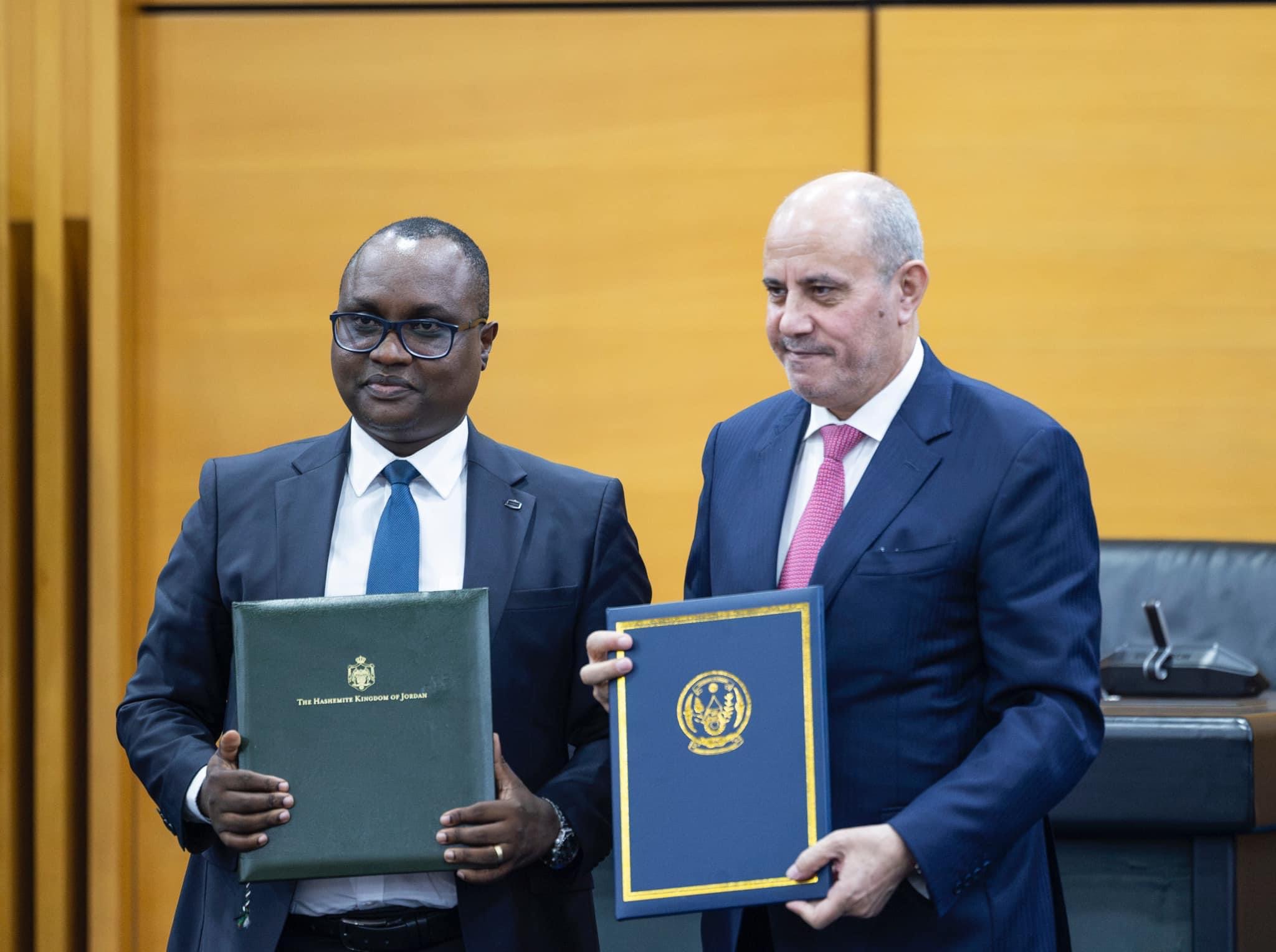 U Rwanda na Yorodaniya byasinyanye amasezerano 4 y‘ubufatanye