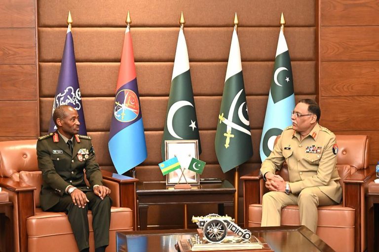 Umugaba Mukuru w’Ingabo z’u Rwanda mu ruzinduko rw’akazi muri Pakistan&nbsp;