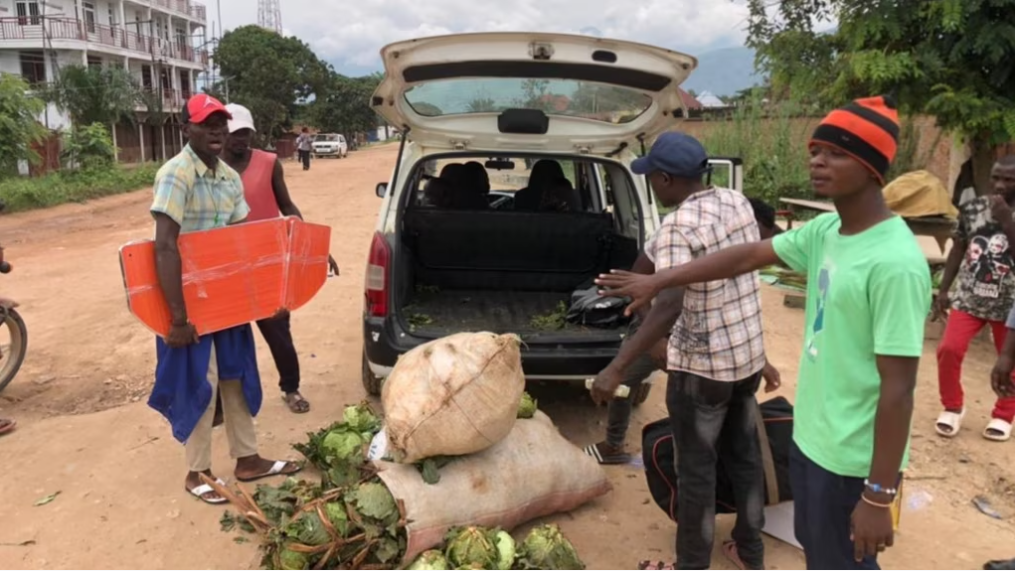 Abarundi bangiwe kwinjiza ibicuruzwa byabo muri Uvira