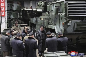 Perezida Kim Jong Un yakangishije Koreya y’Epfo kuyirimbura 