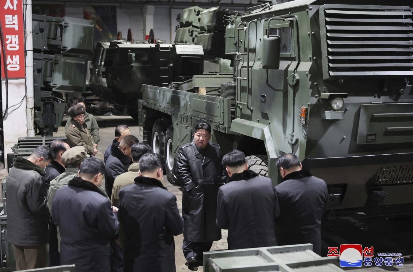 Perezida Kim Jong Un yakangishije Koreya y’Epfo kuyirimbura 