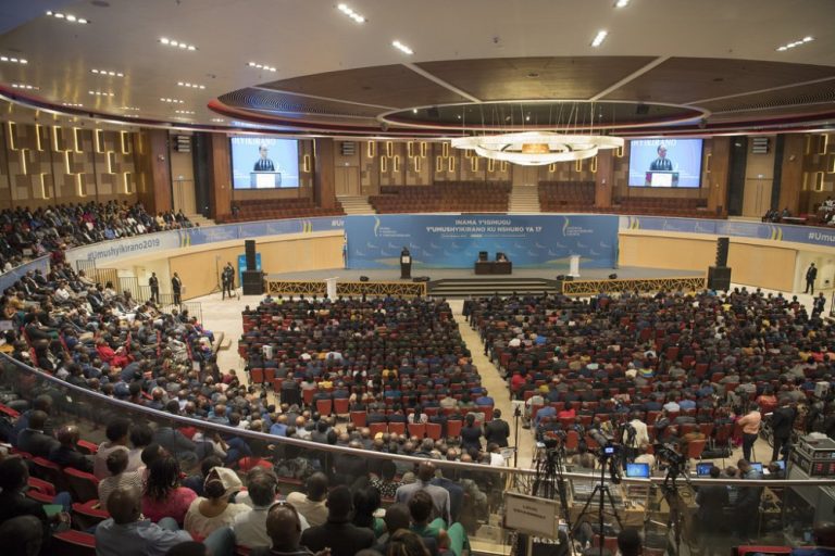 MINALOC yagaragaje ishyirwa mu bikorwa ry’umwanzuro wa Serivisi z’Irembo