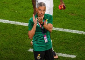 Chris Hughton wari Umutoza wa Ghana yirukanywe kubera umusaruro muke