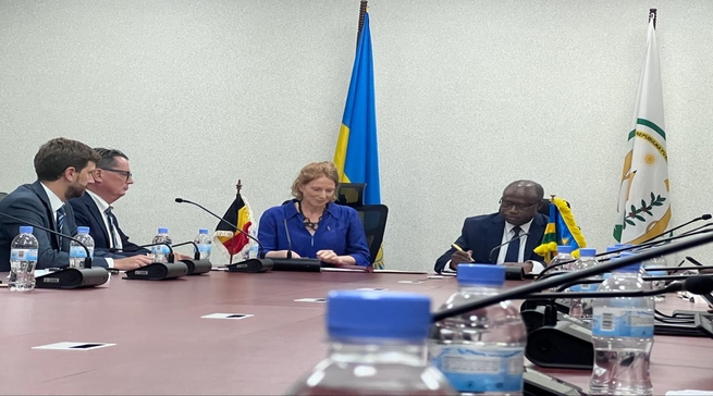 U Rwanda n’u Bubiligi basinye amasezerano ya Miliyari 131 Frw