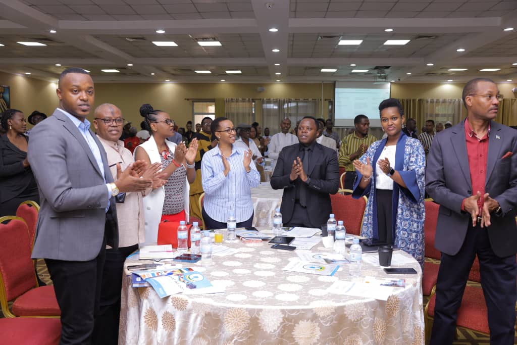 Abahanzi bijejwe ubufatanye mu kubyaza umusaruro ibihangano byabo