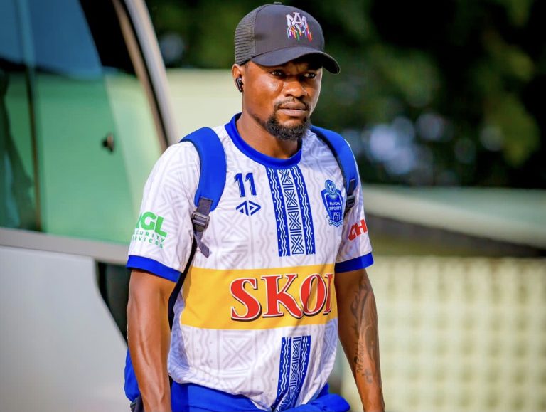Rayon Sports yatandukanye na Luvumbu