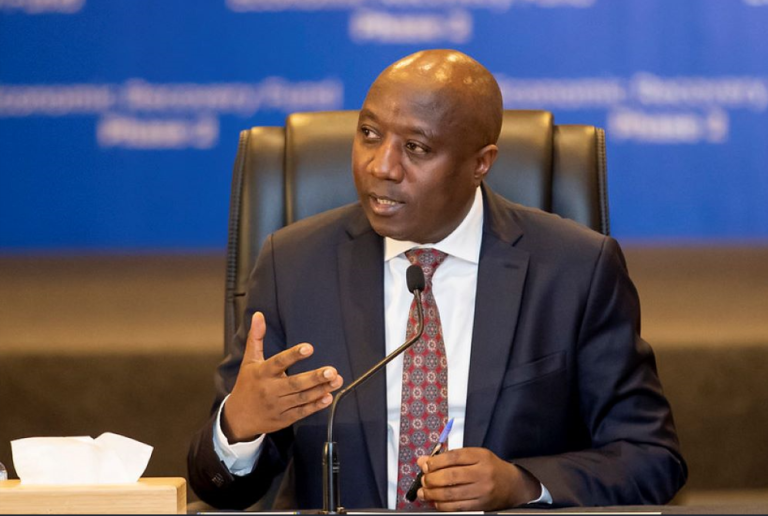 Minisitiri w’Intebe yahagarariye Perezida Kagame ubwo Geingob wayoboraga Namibia yasezererwaga  