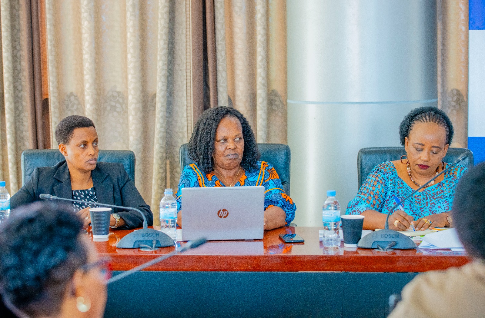 Kwitinya ni yo nzitizi nyamukuru ituma abagore badakorana n’ibigo by’imari