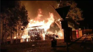 Isoko ry’inkambi y’impunzi ya Kigeme ryafashwe n’inkongi y’umuriro