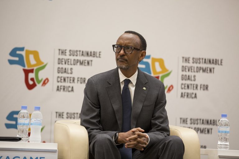 Tshisekedi ashoboye byose uretse kugenzura ingaruka z’ibyo avuga – Perezida Kagame