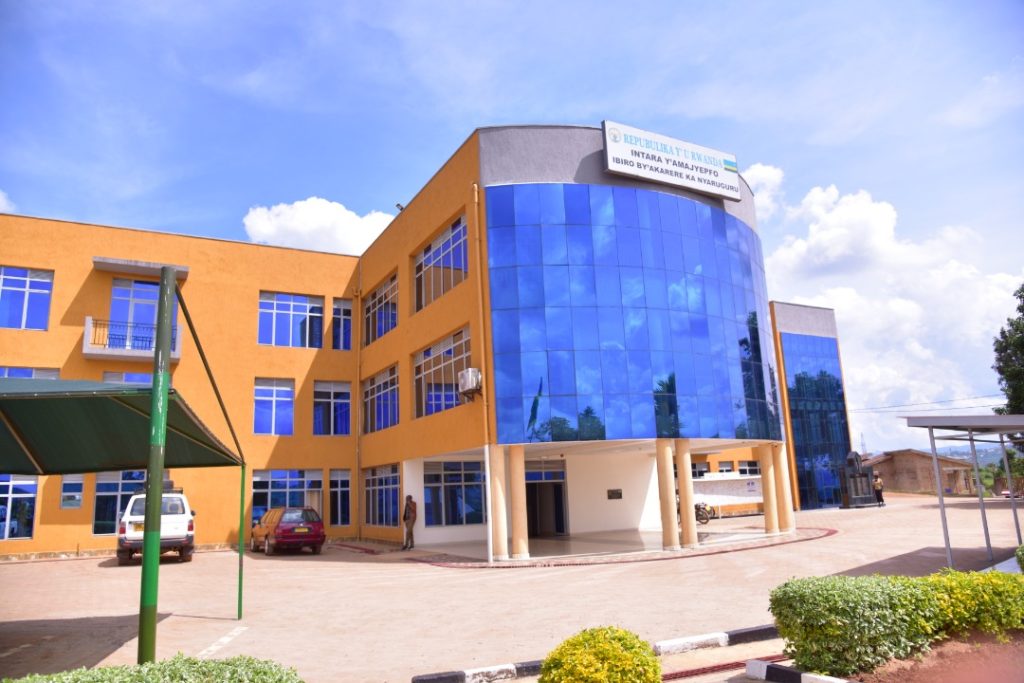 Nyaruguru: Abangirijwe imitungo n’ikorwa ry’umuhanda barasaba guhabwa ingurane
