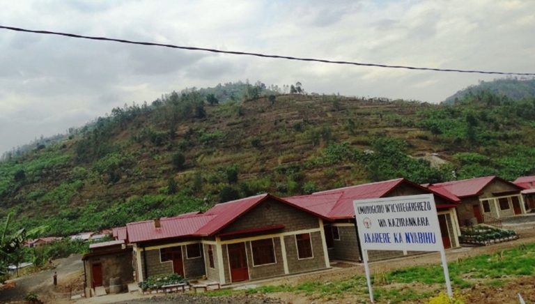 Nyabihu: Bamaze imyaka 8 nta byangomba by’inzu batujwemo mu Mudugudu