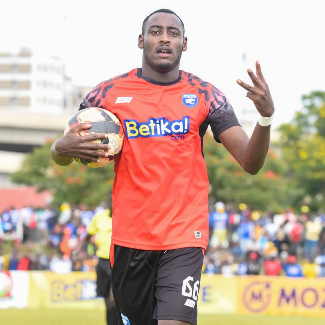 Uko Abanyarwanda bakina hanze bitwaye mu mpera z’icyumweru