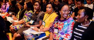 Miliyari zisaga 2 z’abagore ku Isi ntibahabwa amahirwe angana n’ay’abagabo mu by’ubukungu