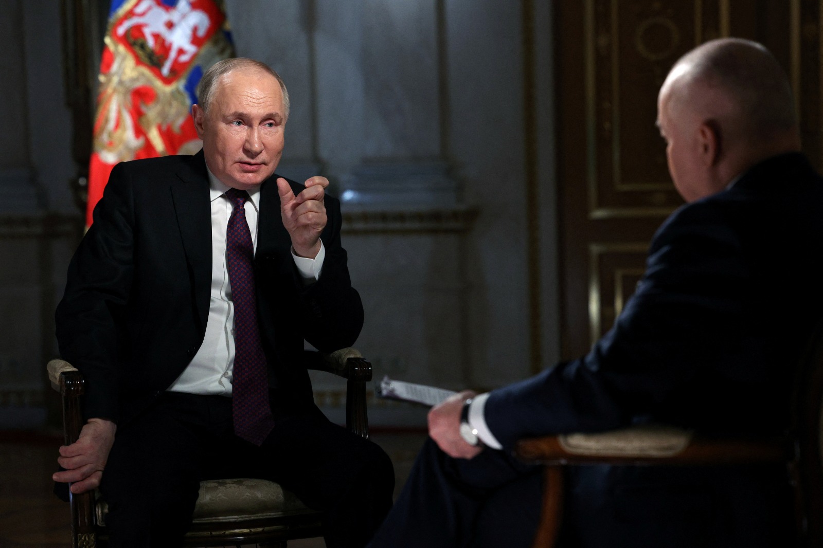 U Burusiya: Putin yaburiye ibihugu by’Uburengerazuba gukoresha ibitwaro kirimbuzi