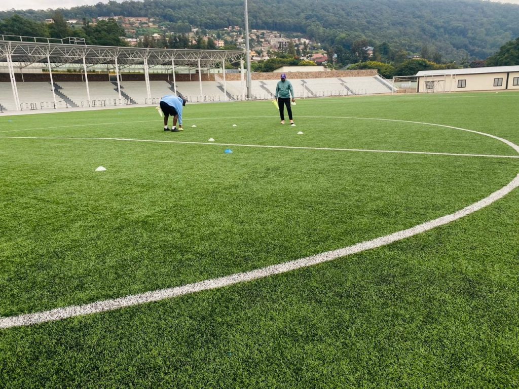 Abakinnyi ba AS Kigali banze gukora imyitozo kubera ubukene