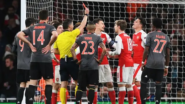 UEFA Champions League: Hamenyekanye uko amakipe azahura muri ¼