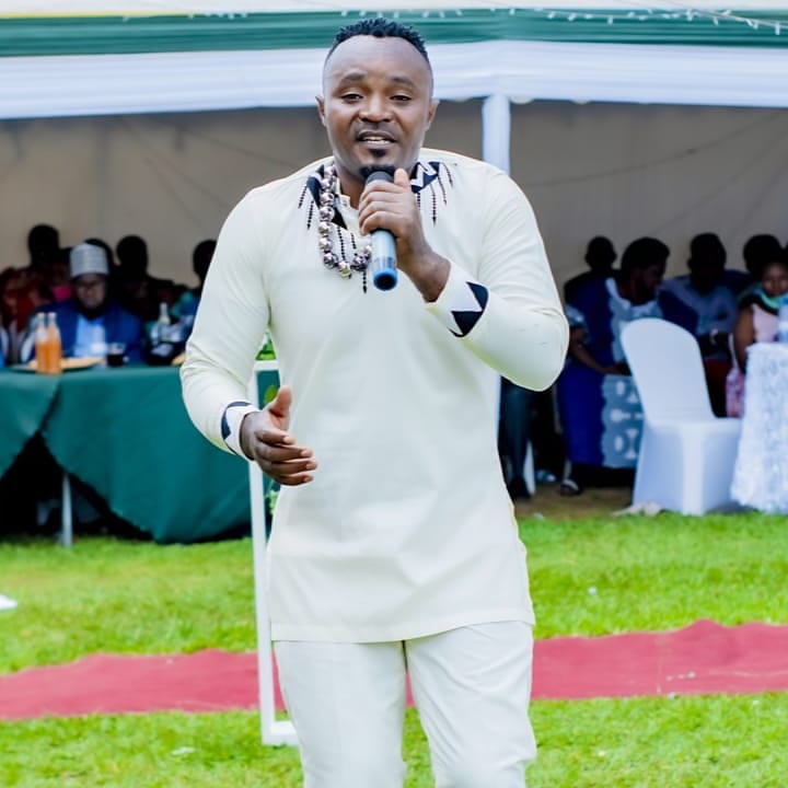 Sobanukirwa uko Politiki mbi yatumye abahanzi bashishikariza abantu gukora Jenoside