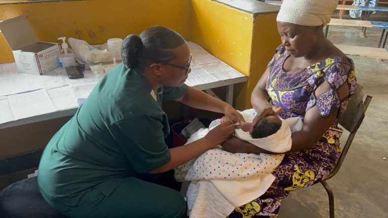 Miliyari icumi zishorwa muri gahunda y’inkingo buri mwaka