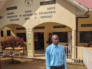 Nyamasheke: Abararanaga n’amafaranga barashimira Perezida Kagame wabahaye SACCO