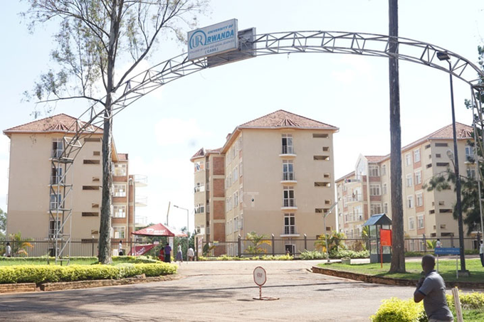2024/2025: Imyaka yo kwiga kaminuza izava kuri itatu isubire kuri ine