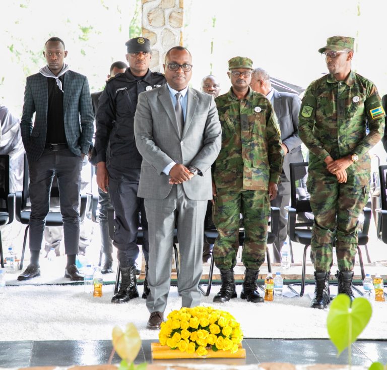UR Huye: Birababaje kubona abanyabwenge baragaragaje ubumenyi bupfuye_ Min. Dr Ngabitsinze