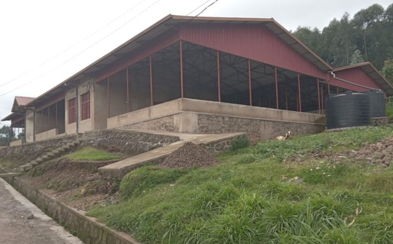 Musanze: Agakiriro kubatswe mu Mudugudu w’Icyitegererezo kamaze imyaka 8 kadakora