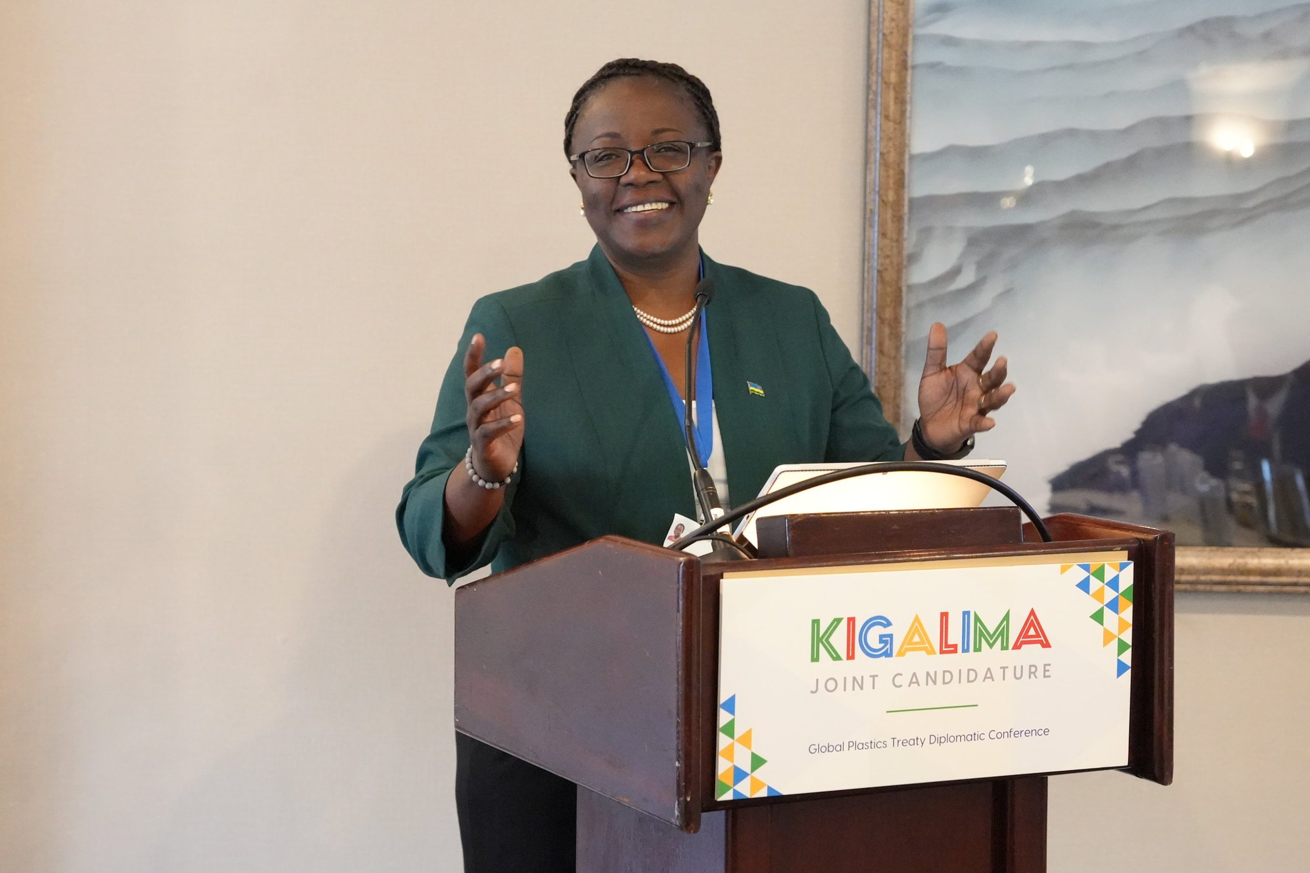 U Rwanda na Peru byasabye kwakira inama ziga ku kurwanya imyanda ya Pulasitiki