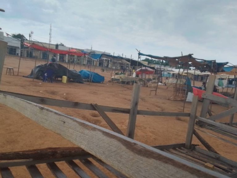 Nyagatare: Rwimiyaga babangamiwe no kuba nta soko ryubakiye bagira bikabateza igihombo