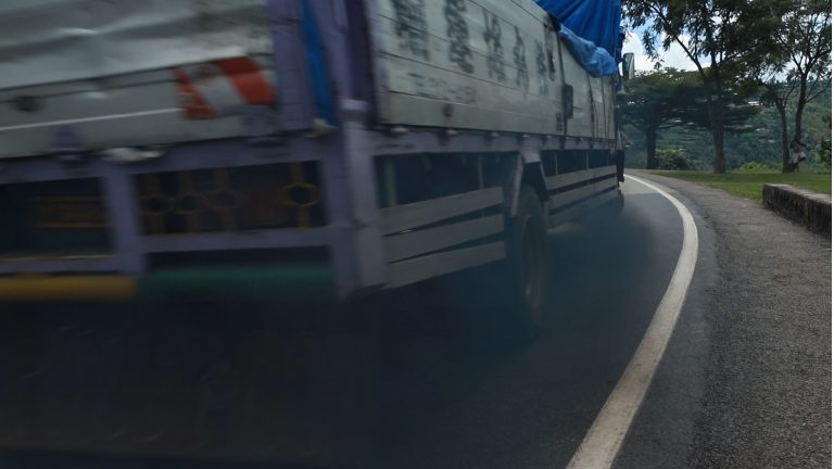 Polisi irakangurira abafite ibinyabiziga kubirinda gusohora ibyotsi bihumanya ikirere