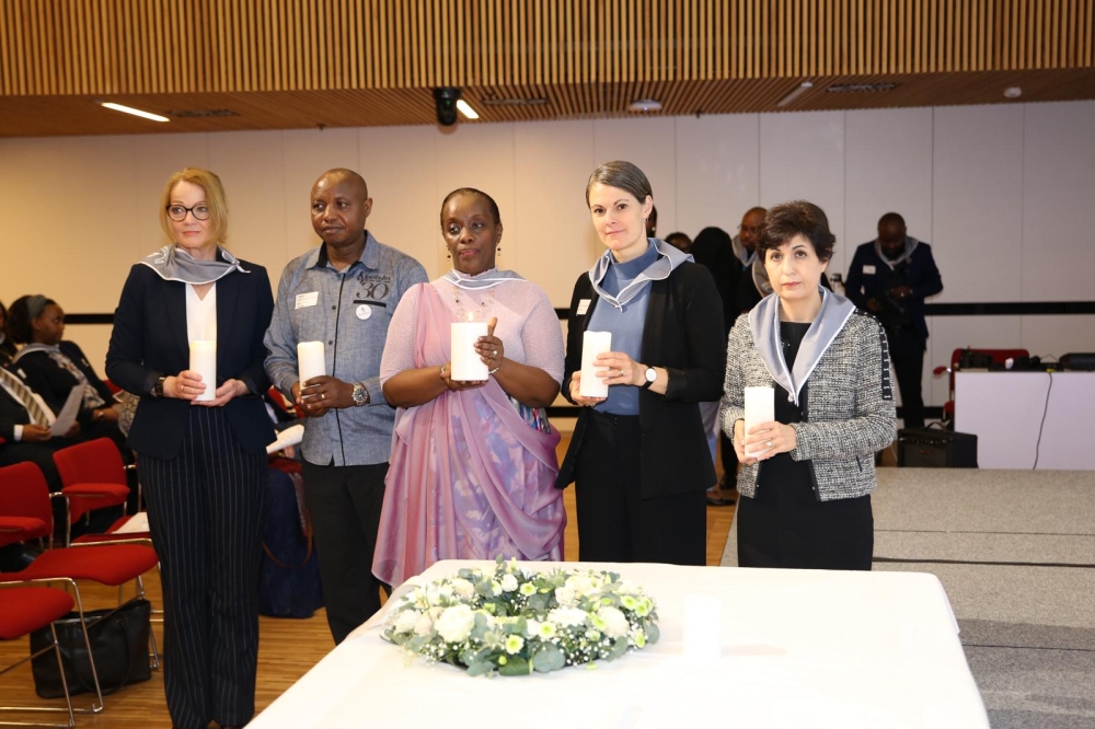 Denmark: Abadipolomate bifitanyije n’Abanyarwanda mu kwibuka 30
