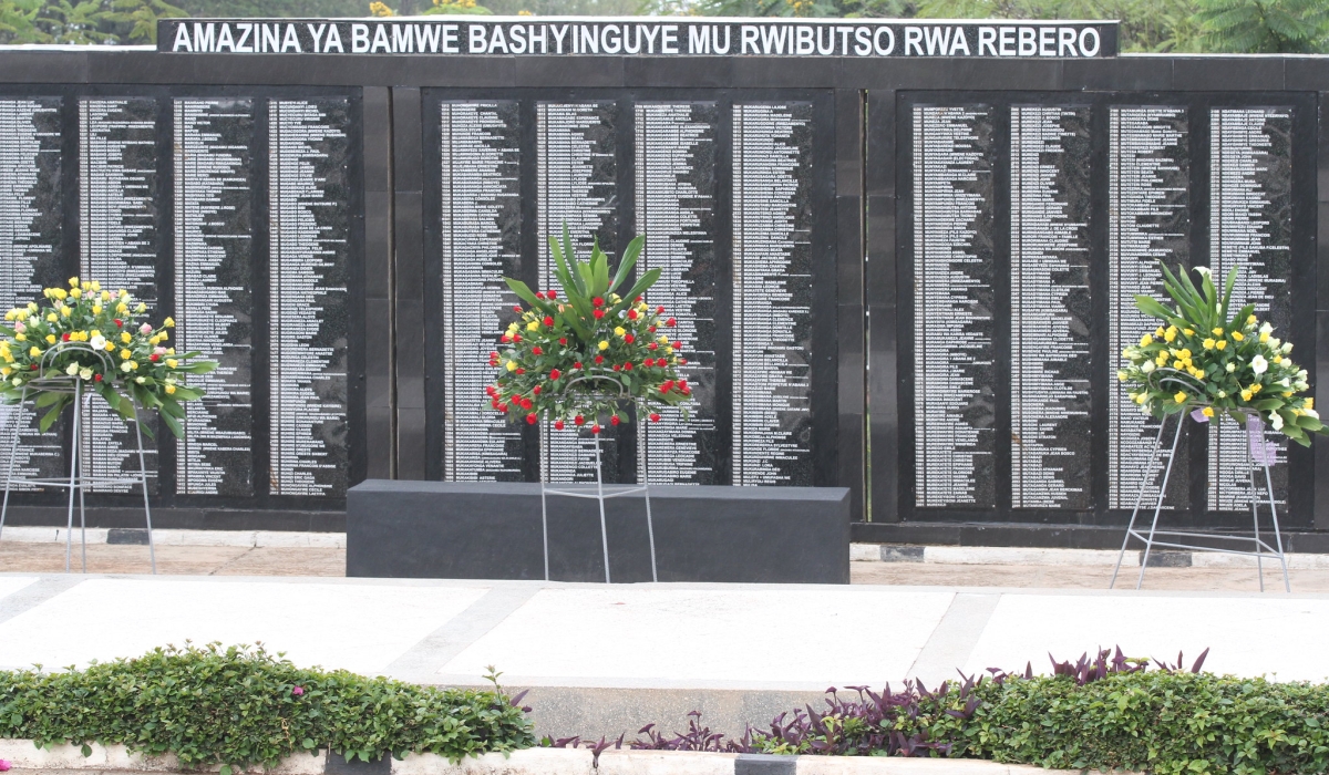 Menya abanyapolitki 9 bazongerwa ku Rwibutso rwa Jenoside rwa Rebero
