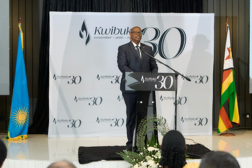 Amb. Musoni yashimiye Zimbabwe yifatanyije n’u Rwanda mu Kwibuka 30