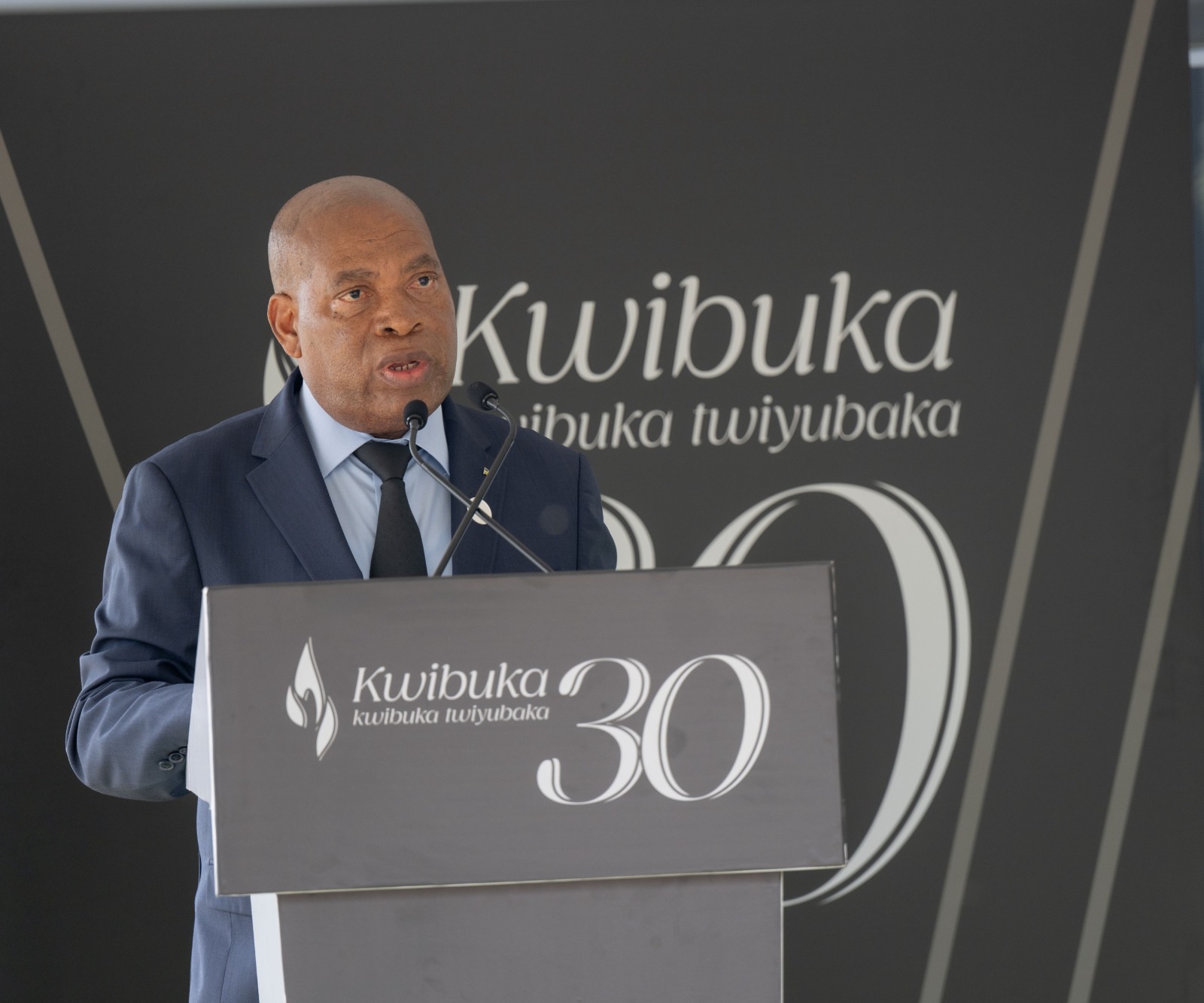 Inyungu za Politiki ntizikwiye kujya hejuru y’ubumwe bw’Abanyarwanda- Perezida wa Sena
