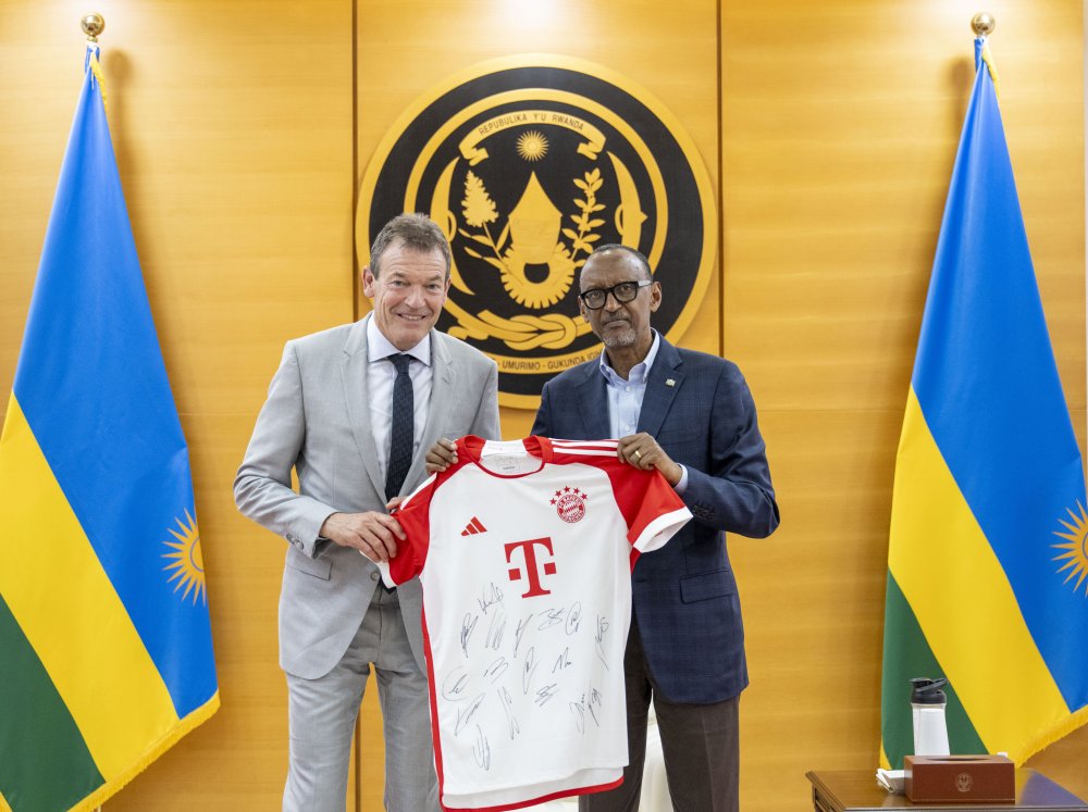 Perezida Kagame yasabye Bayern Munich kugira ishyaka imbere ya Real Madrid