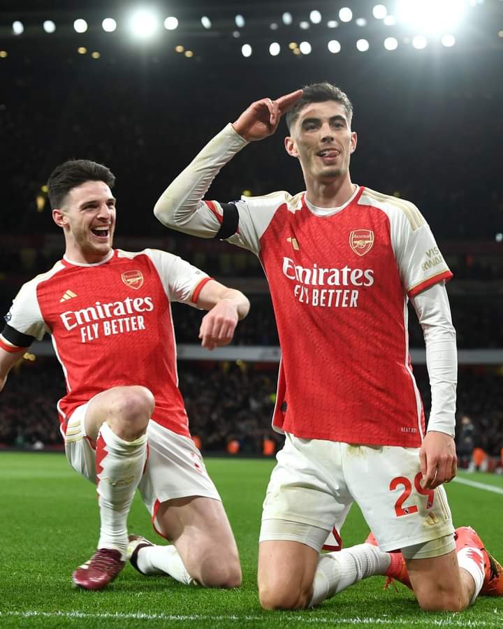 Iyo ni yo Arsenal dukunda- Perezida Kagame nyuma yaho Arsenal inyangiye Chelsea