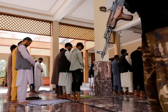 Afghanistan: Batandatu baguye mu gitero cyagabwe ku musigiti